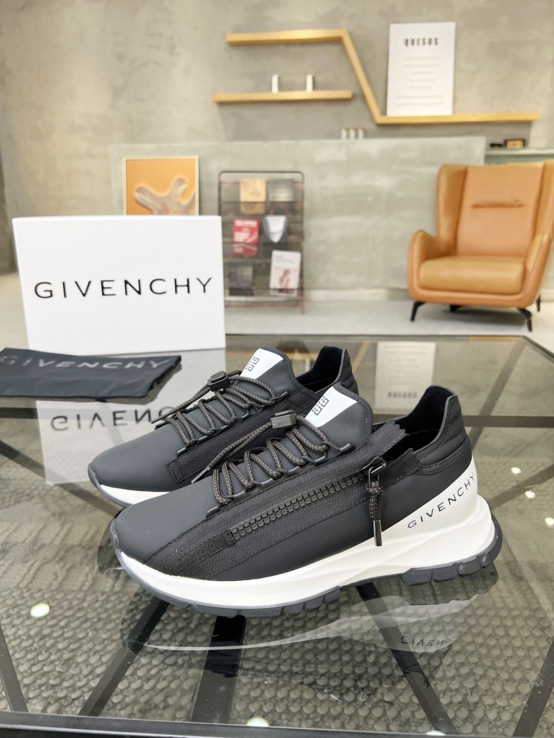 Givenchy Sneakers